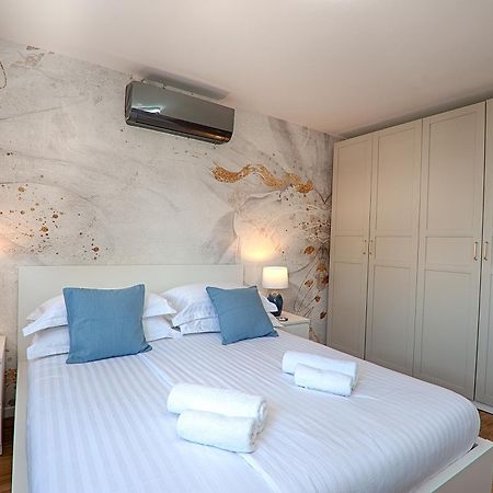 Center Of Makarska Apartment Bagian luar foto