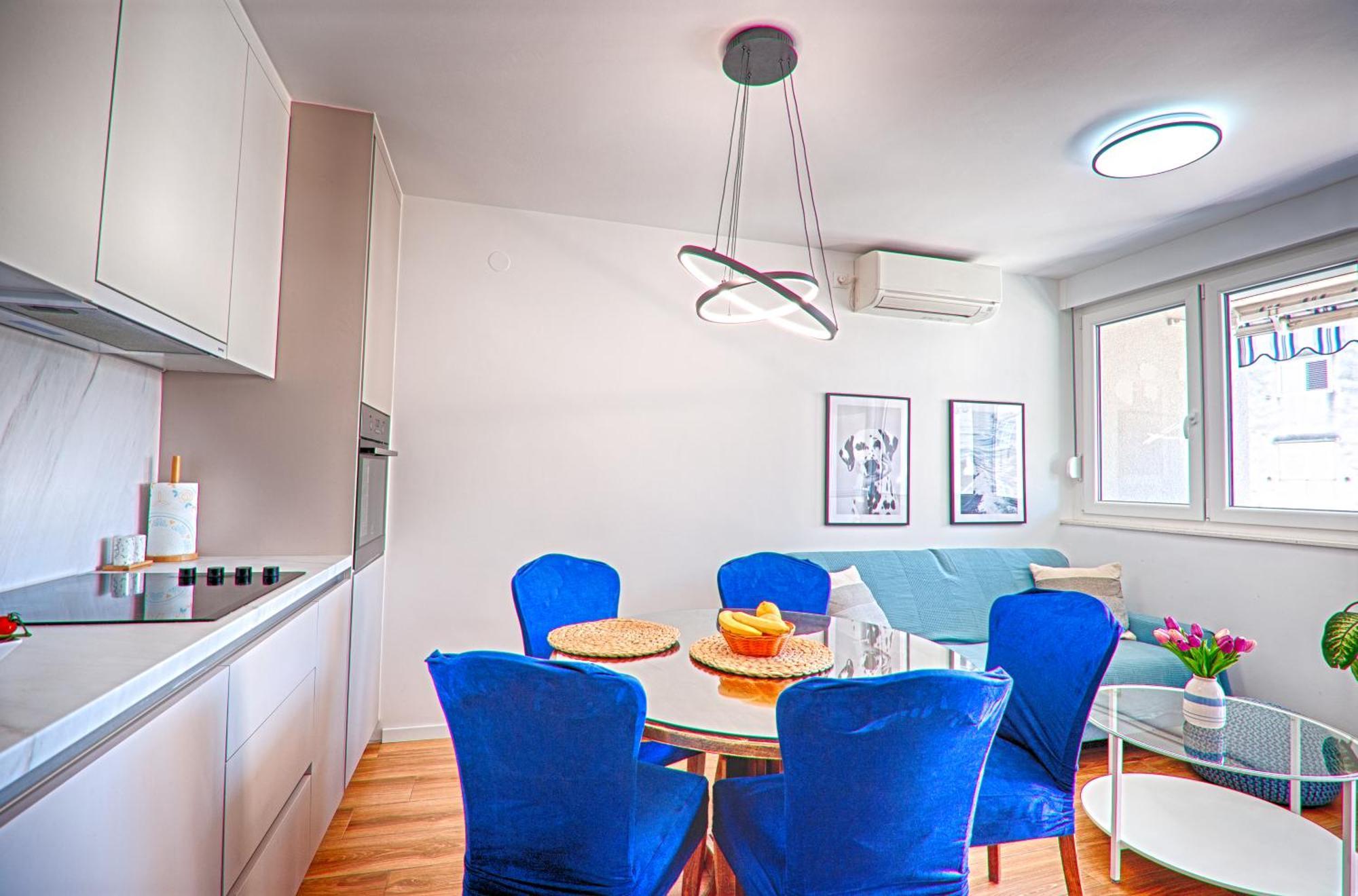 Center Of Makarska Apartment Bagian luar foto